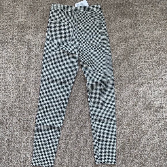 Patterned Skinny H&M Pants - Picture 4 of 4